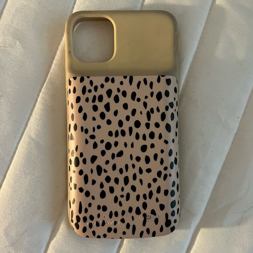 iPhone XS Max battery case